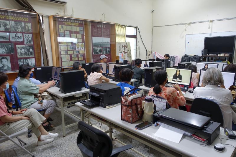 課程最後介紹E化空間規劃心法，學員與講師非常踴躍的討論，學習分配公私領域空間。