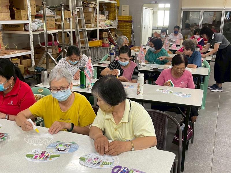 AR體驗不僅讓人感受到科技的魅力，也展現出數位共融的實踐精神，提升專注力與手眼協調力