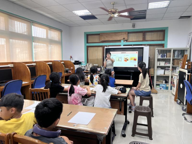 平面設計師-封面照