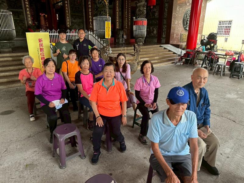 大坑村行動分班合影