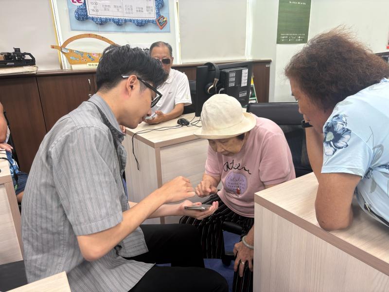 今天來到蘇澳數位機會中心參加 IG 課程，覺得非常有趣！