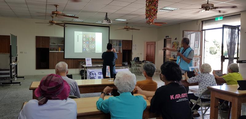 健康不是靠別人提醒，而是從自己做起，希望這堂課讓中高齡長者重新掌握身體與生活的主導權。