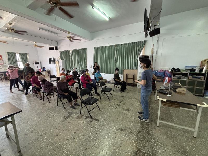 科技暖心溝通零距離-封面照