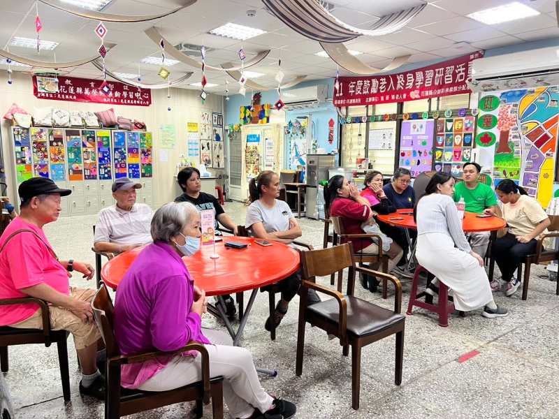 海報專班-封面照