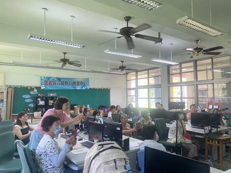 居家收納好幫手-封面照