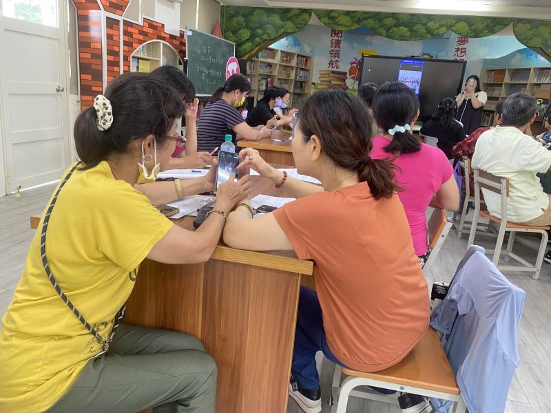 學員們彼此都能互相協助,所以讓課程進行的更加順利