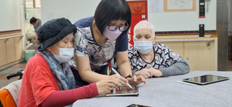 平板相見歡 繪圖班-封面照