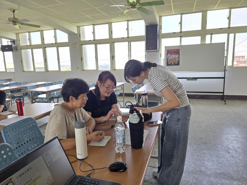 上完這堂課後，對數位購物的態度有了明顯改變，不僅提升了學員的數位素養，