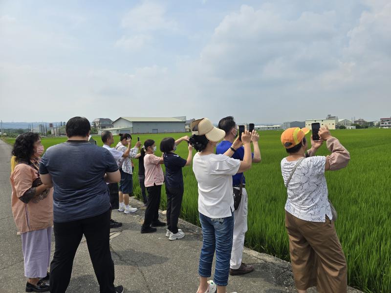 透過簡單易懂的方式，學員們紛紛點頭表示收穫良多