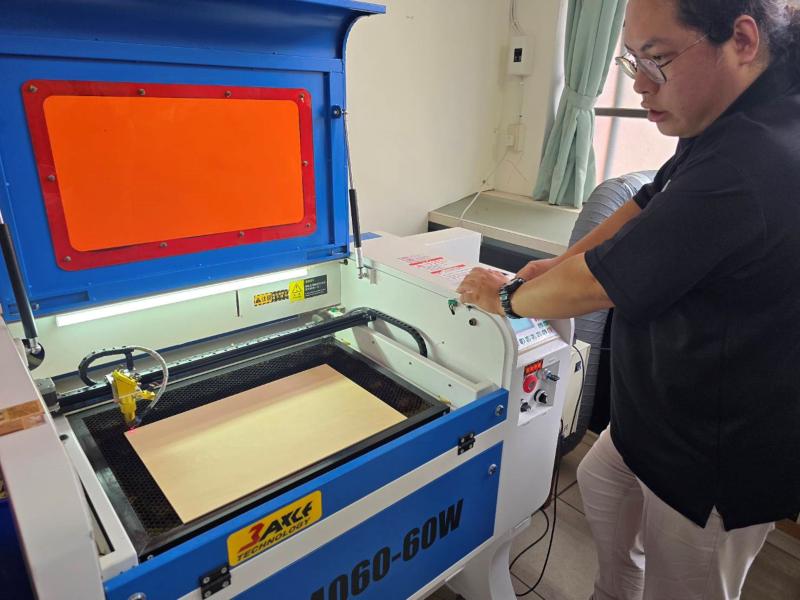 老師說明上機應注意事項