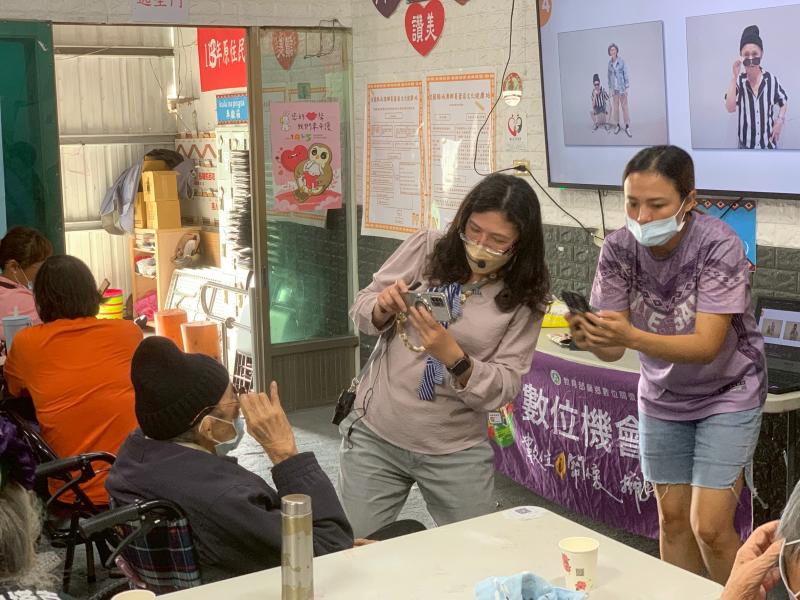 南澳DOC 將持續設計更多溫馨又實用的課程，陪伴長輩們快樂學習數位技能
