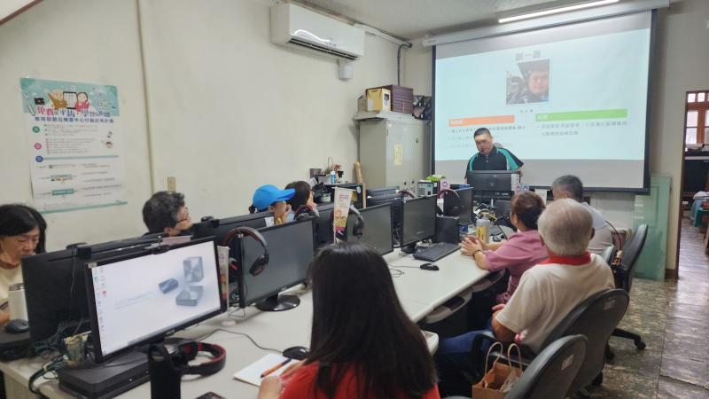 數位互動導覽大揭密-封面照