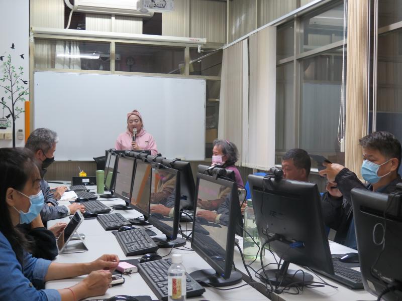 學員實際操作AI歌曲與MV剪輯工具