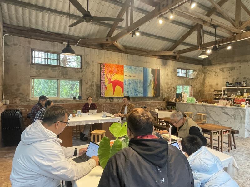 講師介紹本次課程內容以及同學互相自我介紹