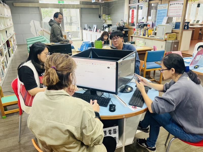 透過動手實作，培養學生的生活管理能力、創意思考與科技應用能力。