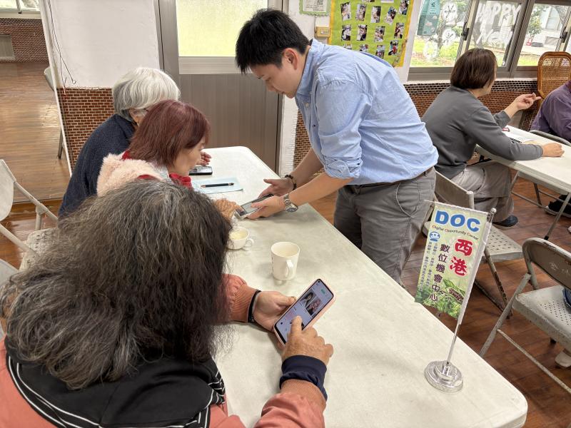 講師耐心講解,學員淺顯易懂