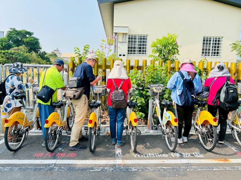 單車悠遊田野采風影音剪輯班-封面照