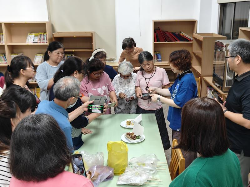 大家一起來取景，將食物拍得更美味