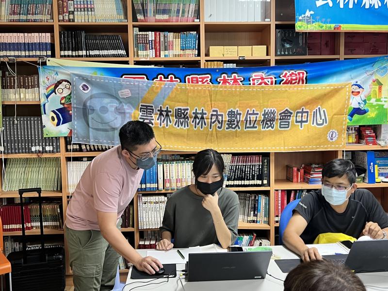 家鄉特色一頁網設計-3