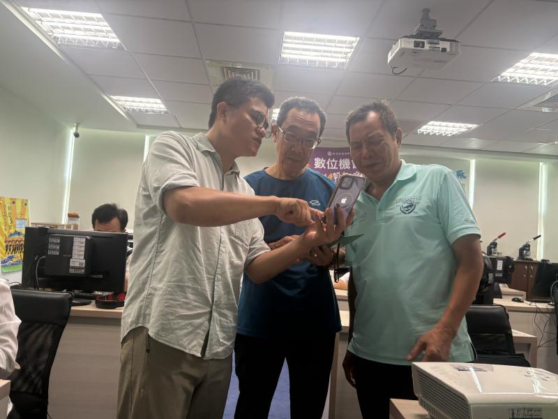 數位工具輕鬆學，創業更有方向