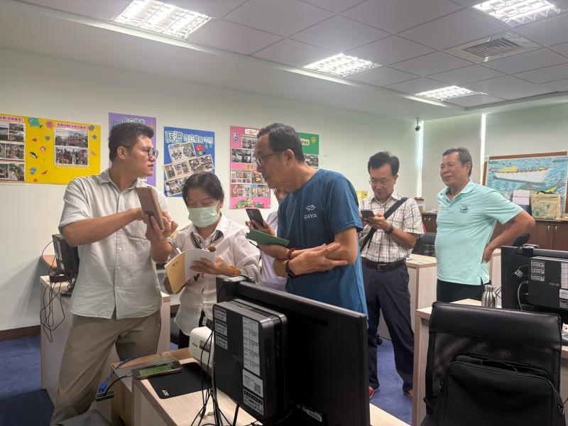 勇敢嘗試新模式，打造自己的品牌
