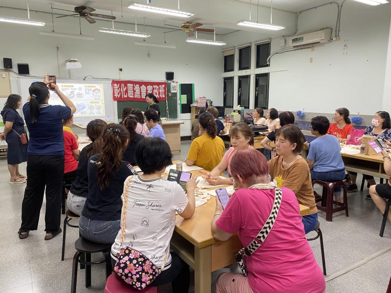 跨過帳號與密碼的門檻後，學員們終於能夠老神在在的闖關與自主學習線上課程