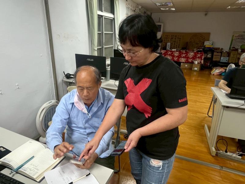 學員互相交流