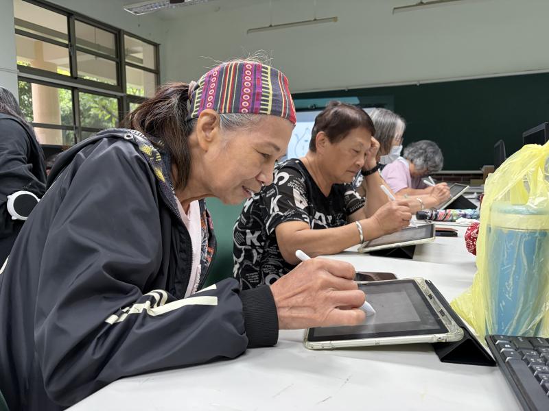 每一位學員繪畫出的作品皆為獨一無二，大家發揮創意力，賦予角色生命力