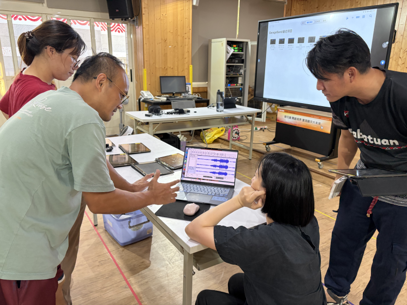 【部落大小事】數位播客Podcast實作 II-封面照
