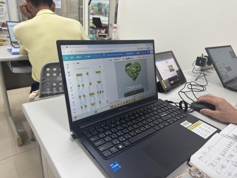 學員運用「邊框功能」進行圖片形狀切割