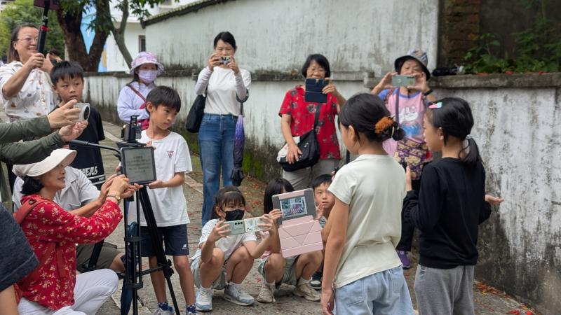 大小主播出任務