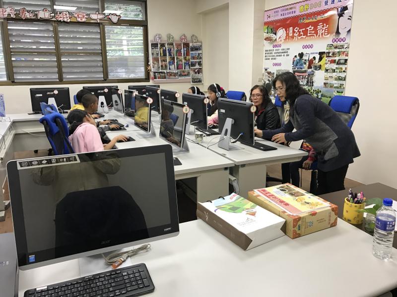 鹿野DOC電腦教室