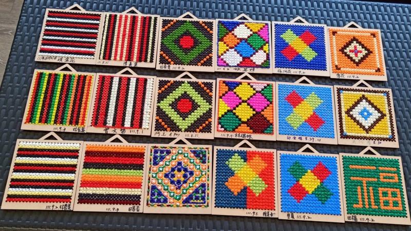 豐濱DOC學員完成的十字繡成果