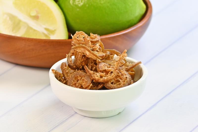 無毒檸檬乾果肉裝盤