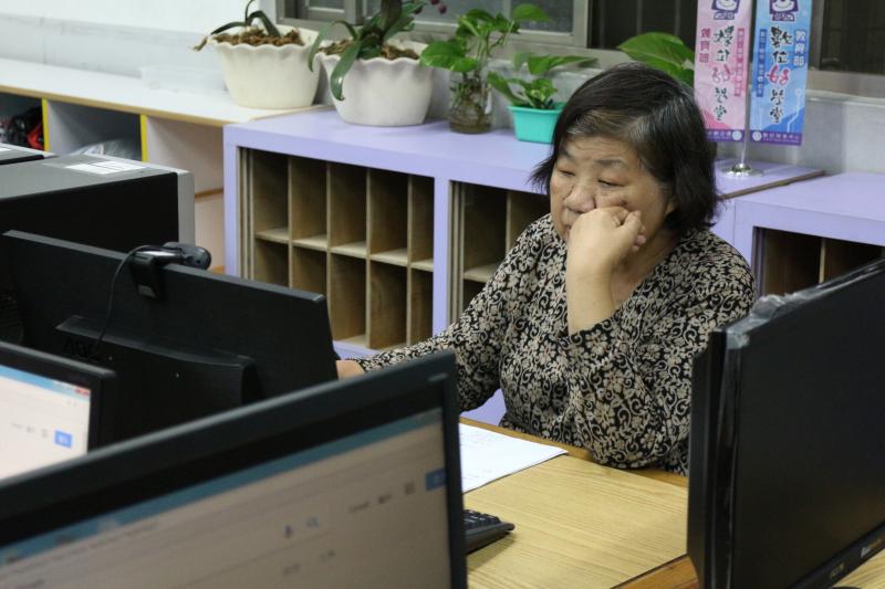 慢慢的學會了基本的操作