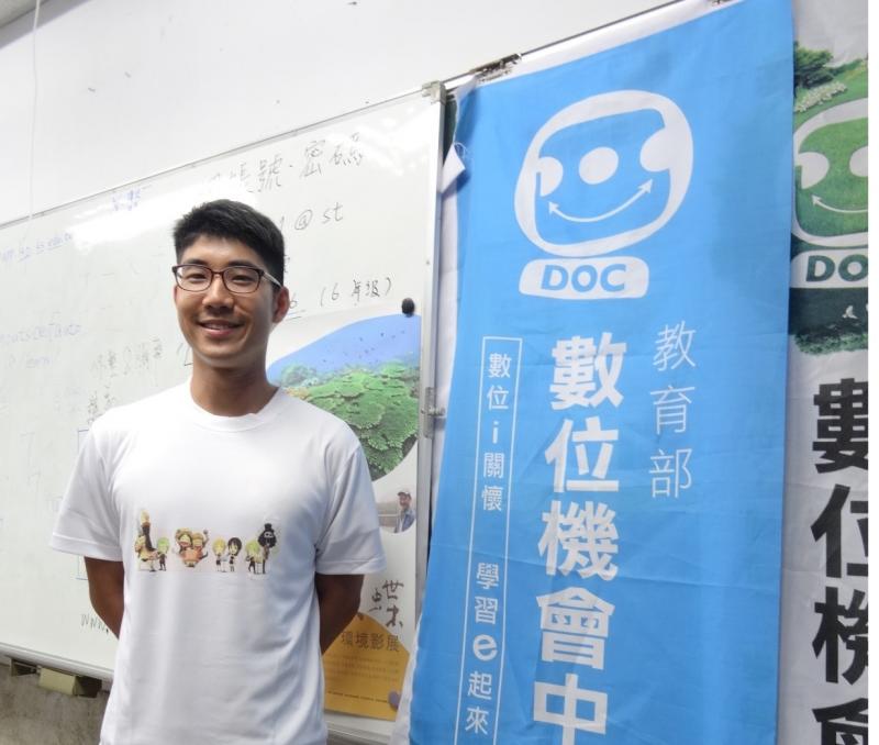 我在龍山國小當替代役