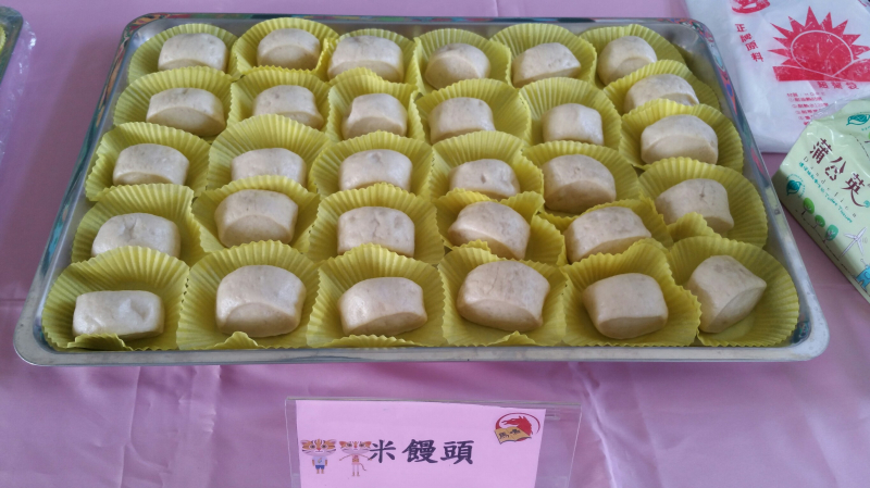 馬鳴國小結合食農教育，由在地居民種植的花博米製作成可口點心