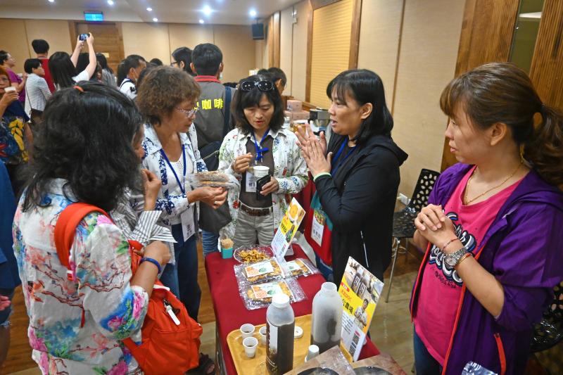 大武DOC職人把握臺東交流會，展售鄉內優秀農特產品，希望讓全國各地的夥伴們了解，在地職人對於產品的用心。
