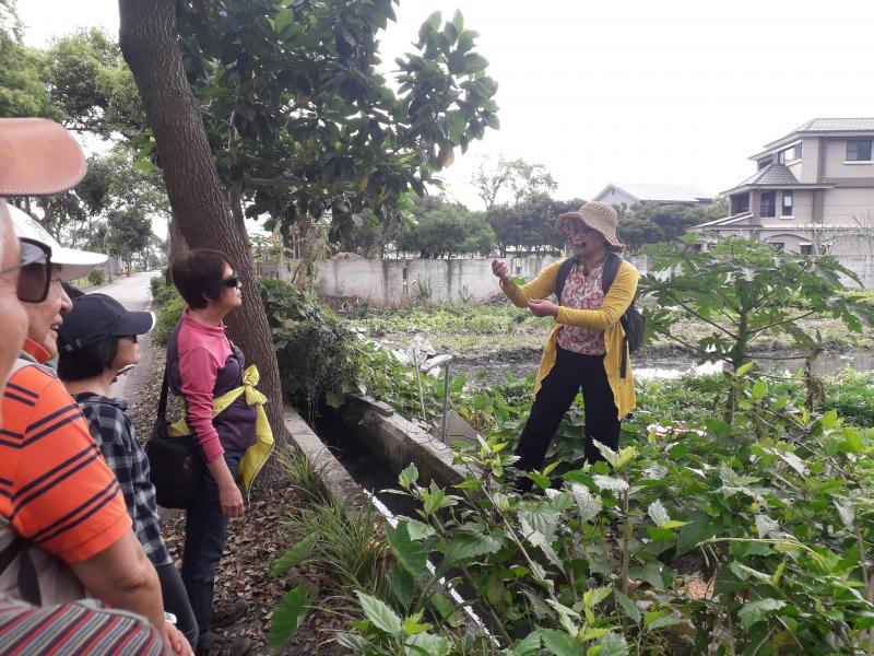 暫停後續排定的社區小旅行活動