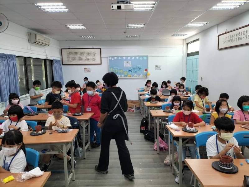 一屋子的小朋友