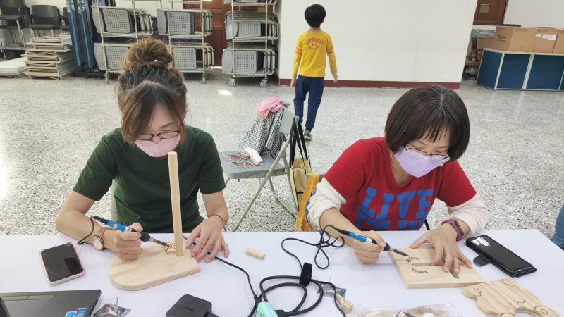 烙畫筆，雕刻上去~更有Fu了