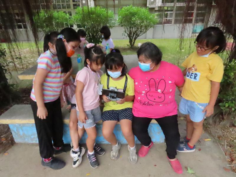 讓孩子在學校外能多機會學習到科技相關的知識，將會是未來日常中必備的活動。