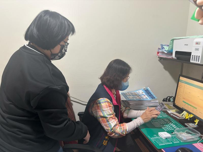 社區工作者~諮詢電腦、雲端、手機相關操作