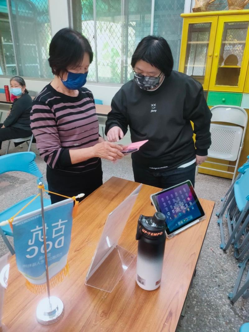 諮詢~我這手機一大早就是吵我~能不能關掉提示聲音