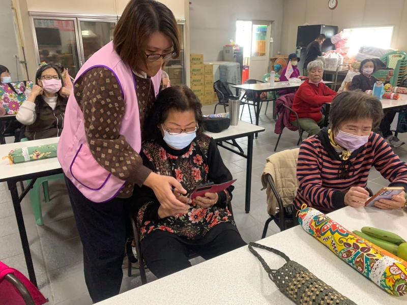 數位機會中心課程推廣.