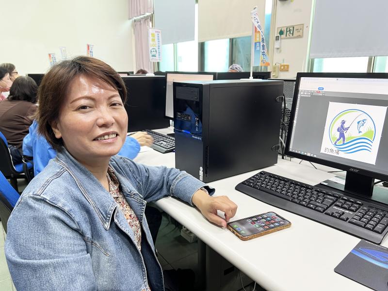 從想法到成品，透過AI工具，民眾可以輕鬆找靈感、快速生成獨一無二的LOGO設計，再運用專業軟體進行細部編修與美化，適合應用在小商業、社群經營或個人品牌上！