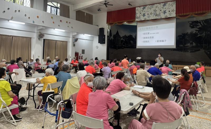 網路詐騙各種花招，層出不窮，吉安數位機會中心向民眾宣導遠離資安防詐妙招。