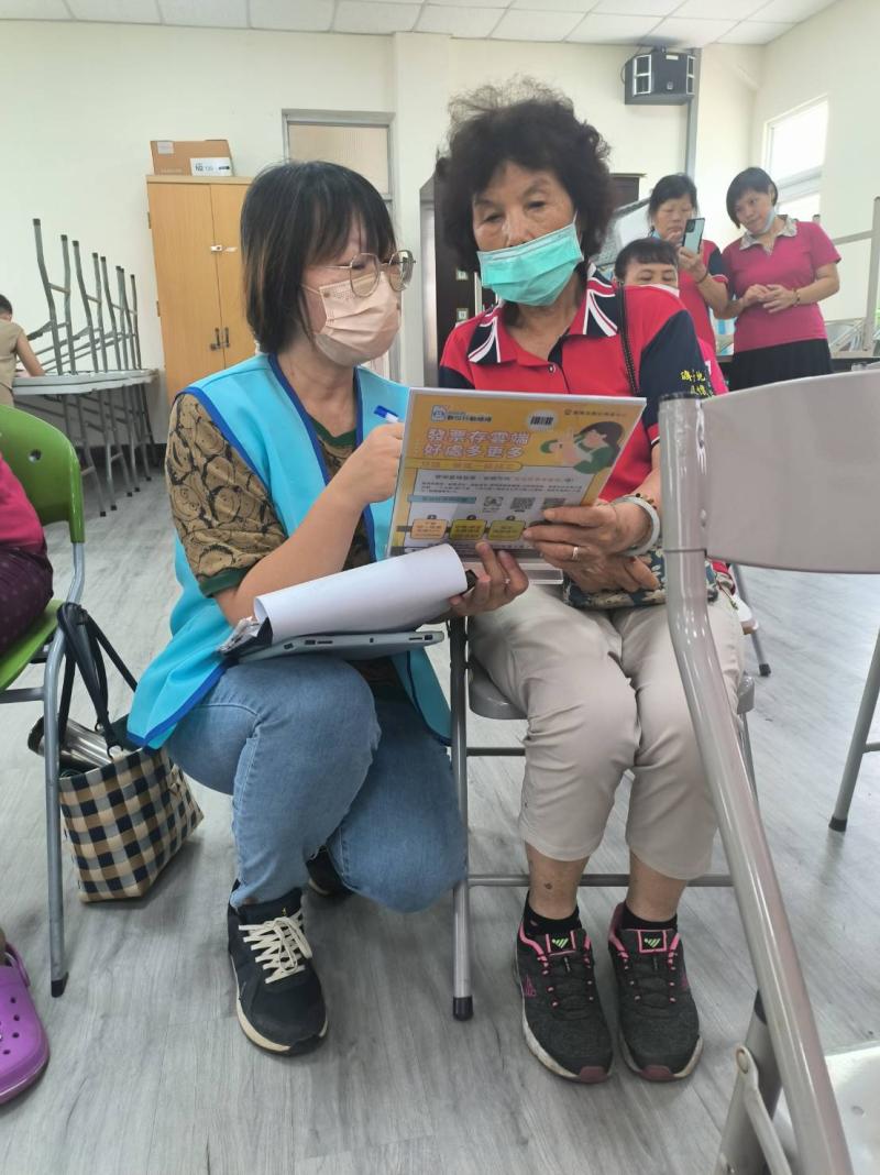 8/12行動服務諮詢照3