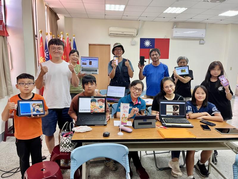 卓溪DOC開設「AI說書人：在地故事創作」課程，教導學員使用AI寫故事及生成圖片，並使用CANVA軟體做出自己的短篇故事繪本。
