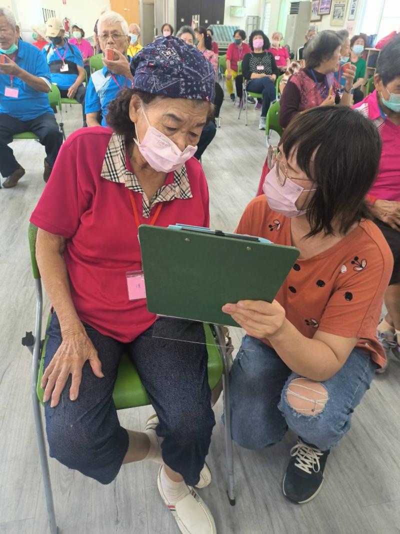 11/18行動諮詢服務照2